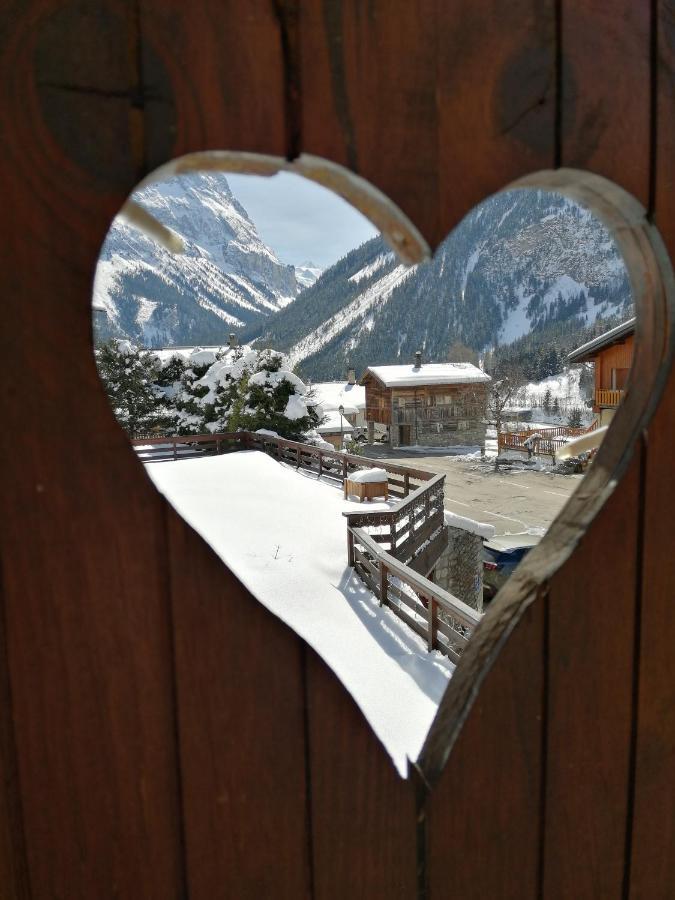 Chalet Hotel Les Airelles Пралонян-ла-Вануаз Екстериор снимка