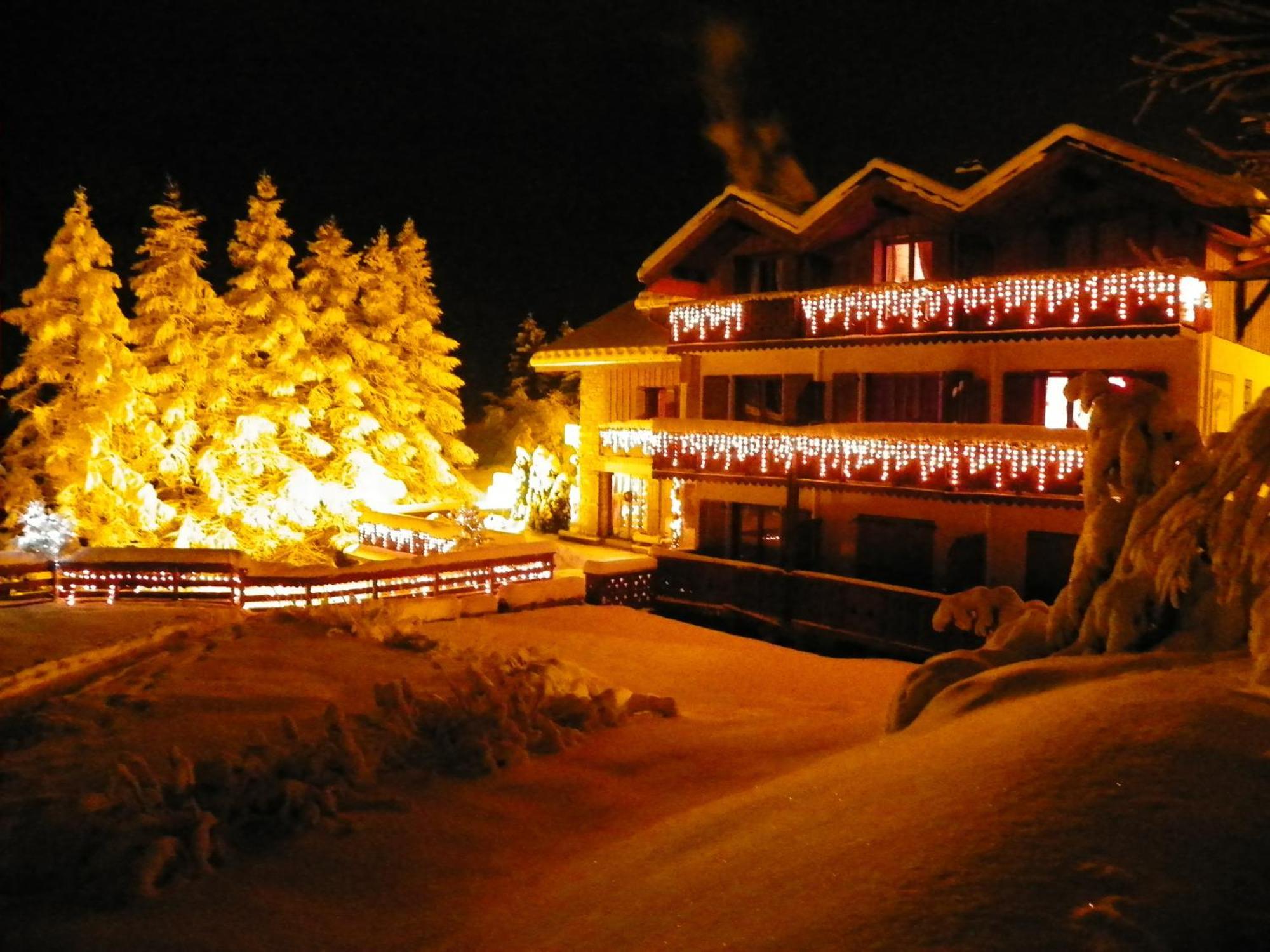 Chalet Hotel Les Airelles Пралонян-ла-Вануаз Екстериор снимка