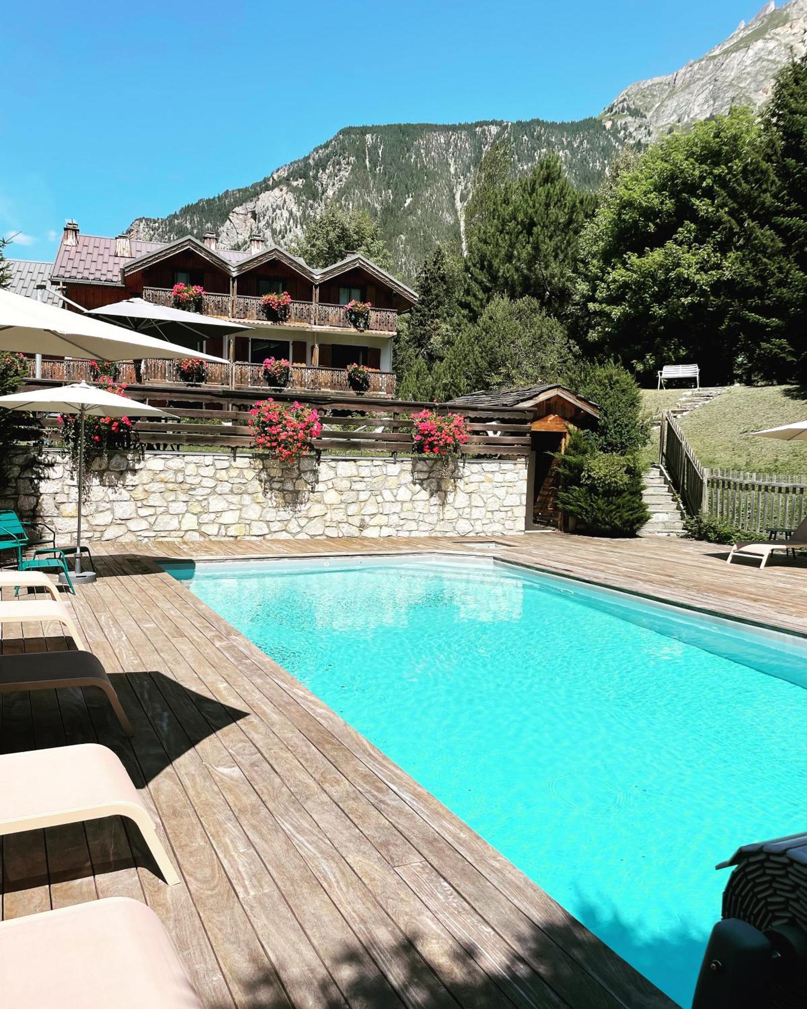 Chalet Hotel Les Airelles Пралонян-ла-Вануаз Екстериор снимка